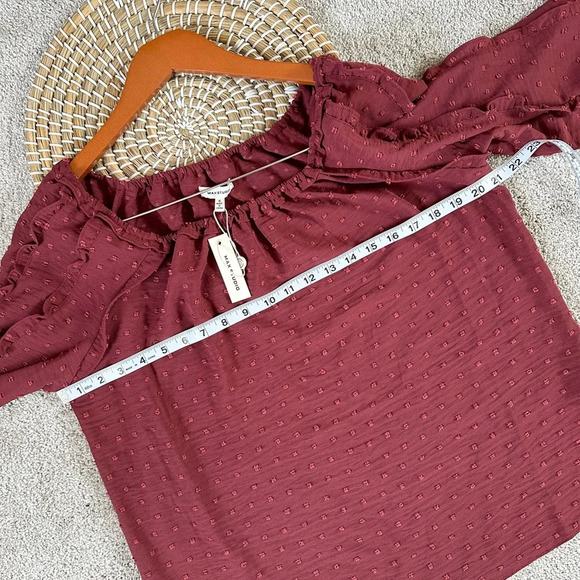NWT Max Studio Clip Dot Smocked Long Sleeve Top Garnet Size S - Picture 7 of 8